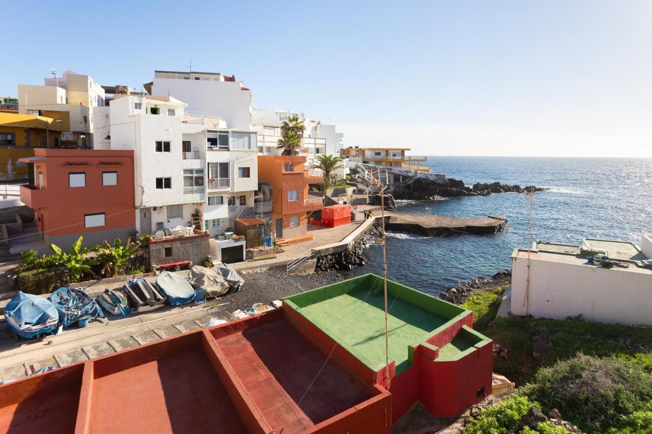 Home2Book Charming Sea Front House Эль-Эскобональ Экстерьер фото